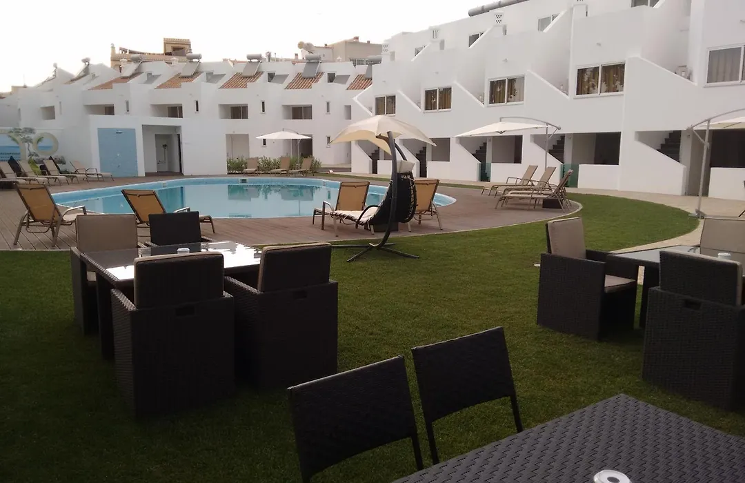 Lagoa Hotel-1