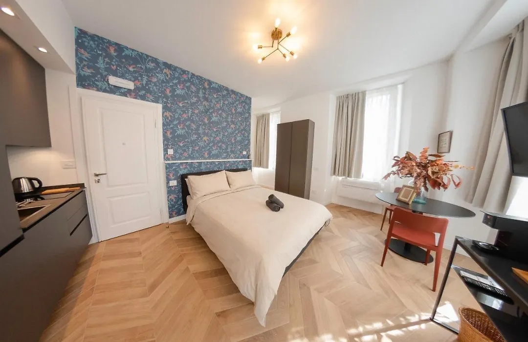 Victoria Boutique Suites-1
