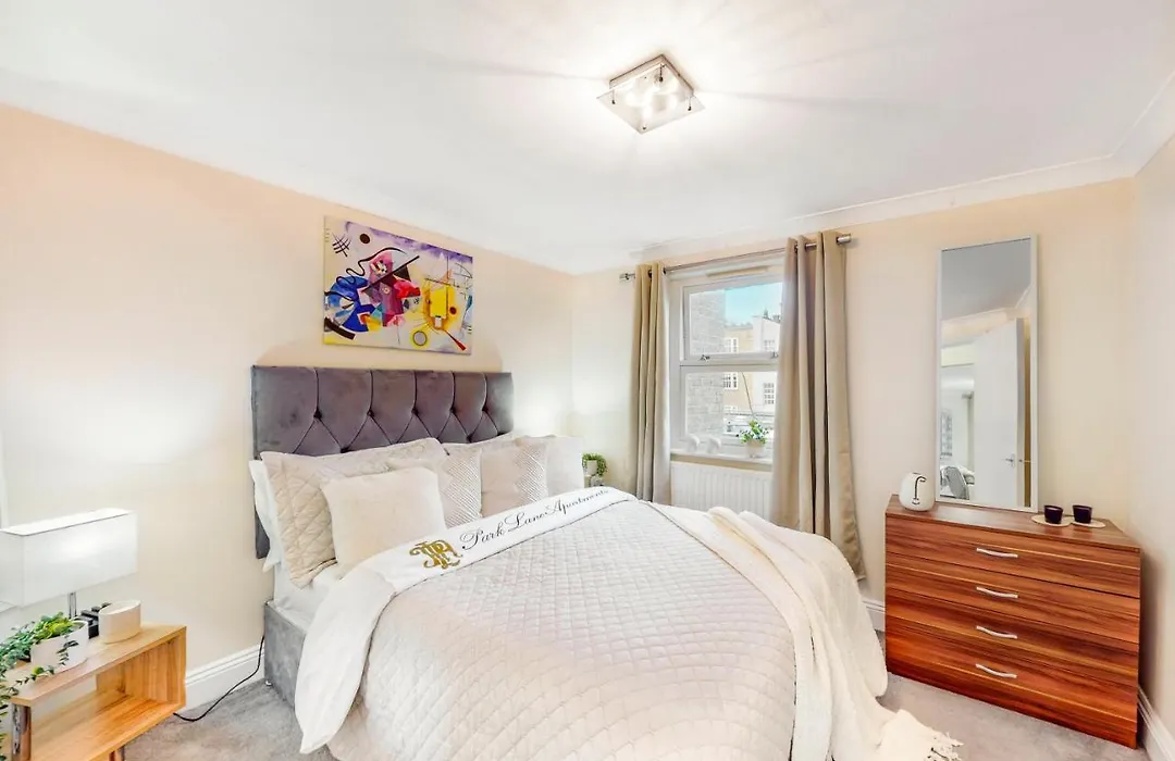 Park Lane Apartments Marble Arch-1