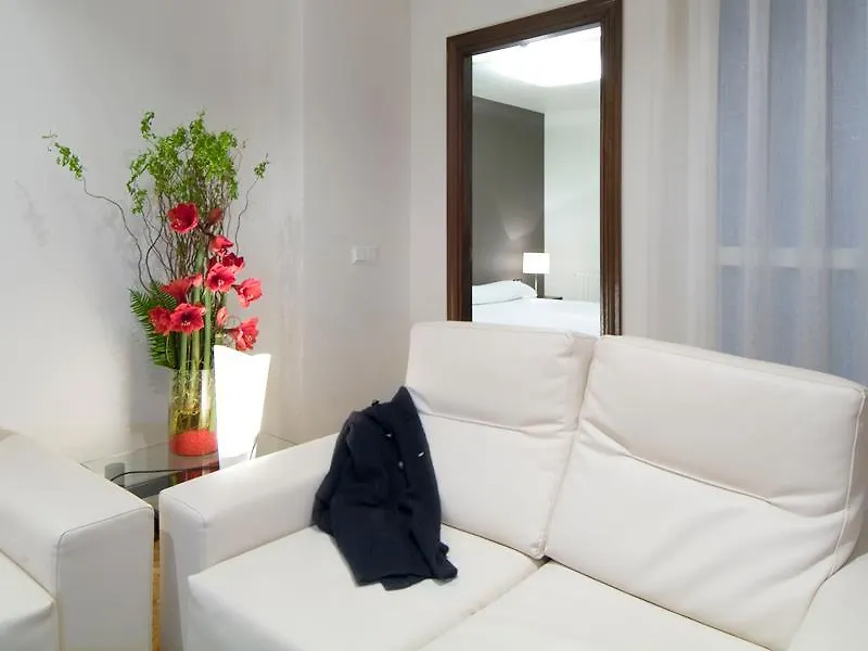 Apartamentos Mendebaldea Suites-1