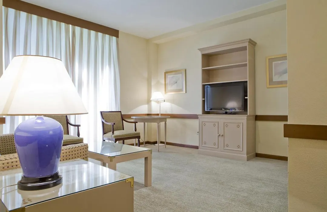Espahotel Plaza Basílica-1