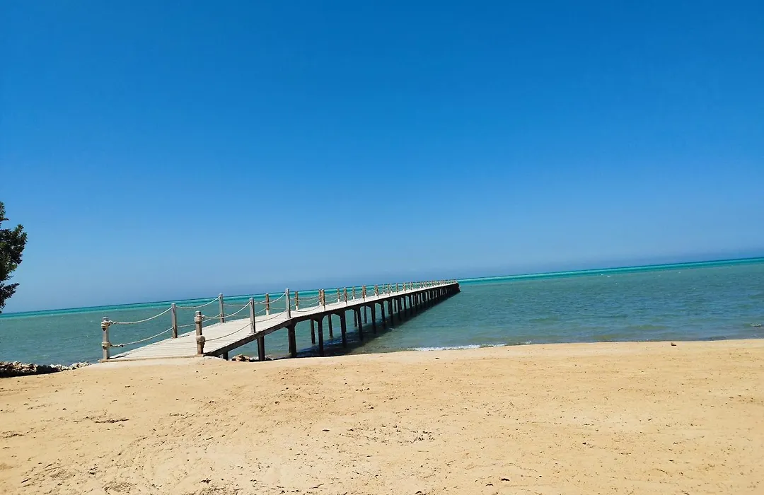 Royal Beach Resort-1