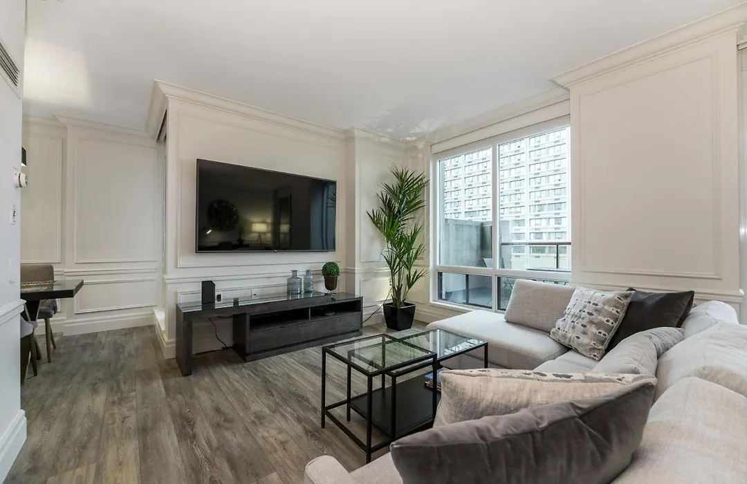 Sky Suites Yorkville-1
