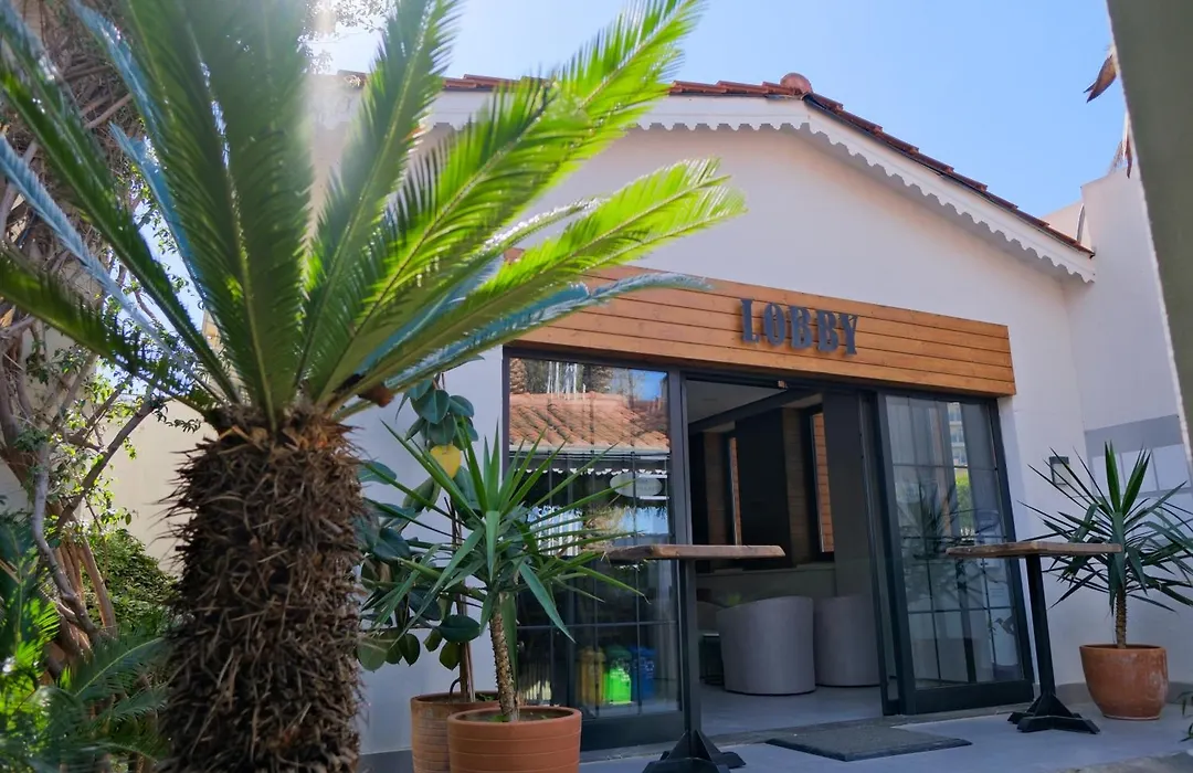 Side Village Family Suite-1