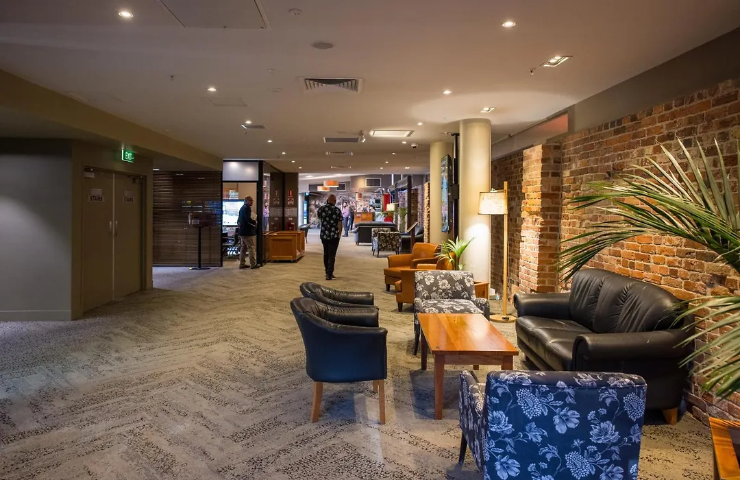 The Old Woolstore Apartment Hotel-1