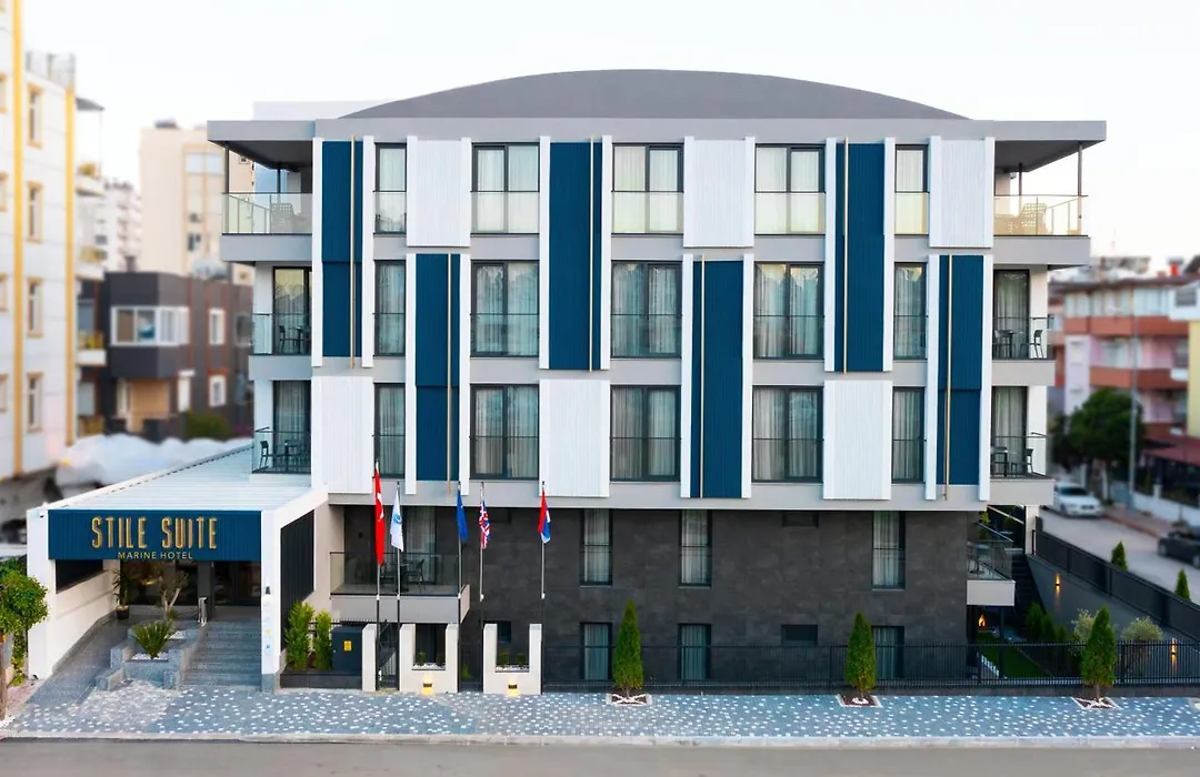 Stile Suite Marine Hotel-1