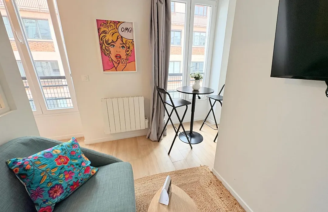 Moret Art Flats Trendy East Paris-1