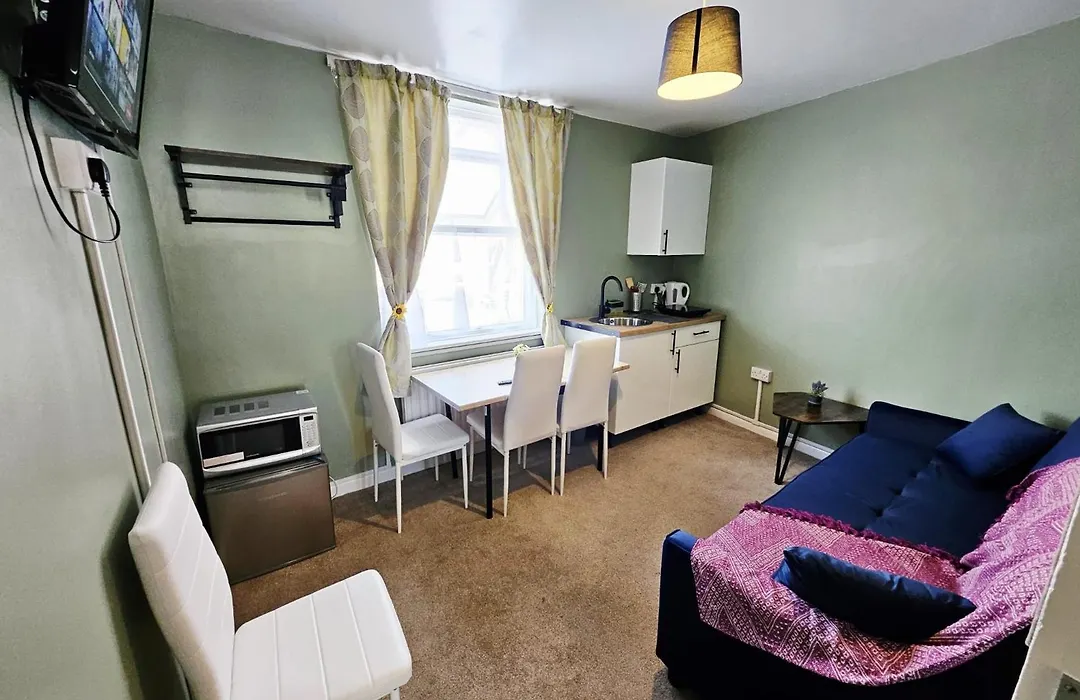 Inn By The Sea, Portsmouth, Parking Ev 22Kw Available-1