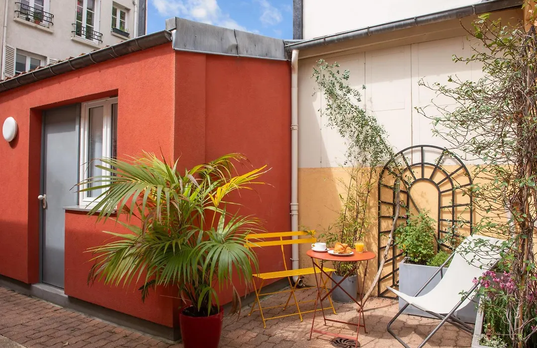 Fondary Family Residence-1