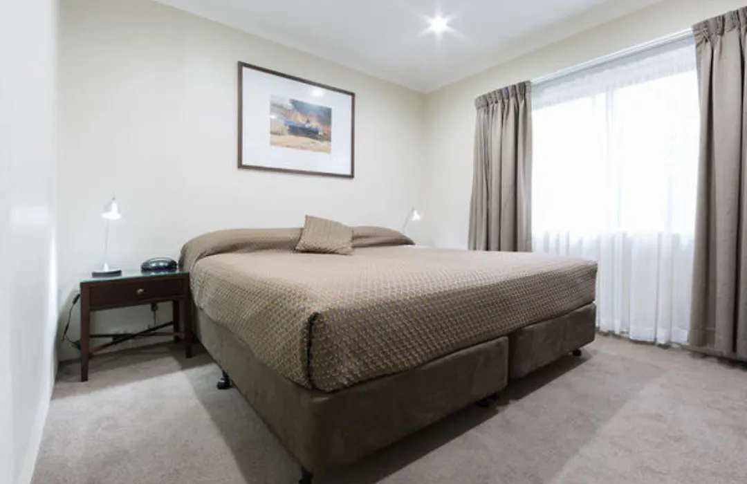 Forrest Hotel & Apartments-1