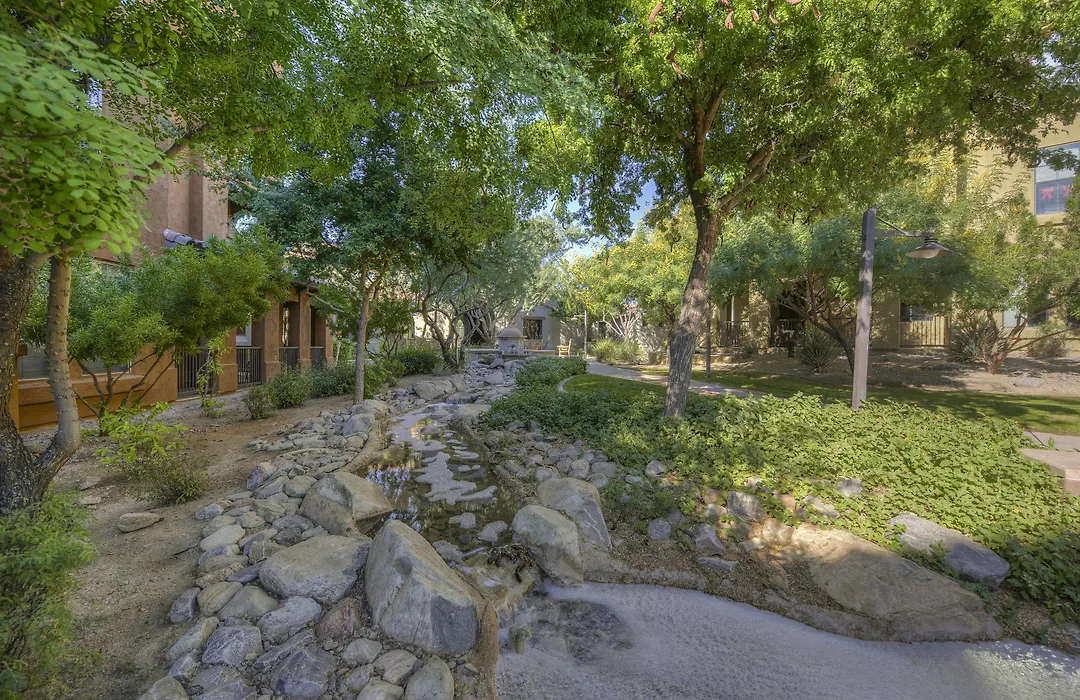 Luxury Condos By Meridian Condoresorts- Scottsdale-1