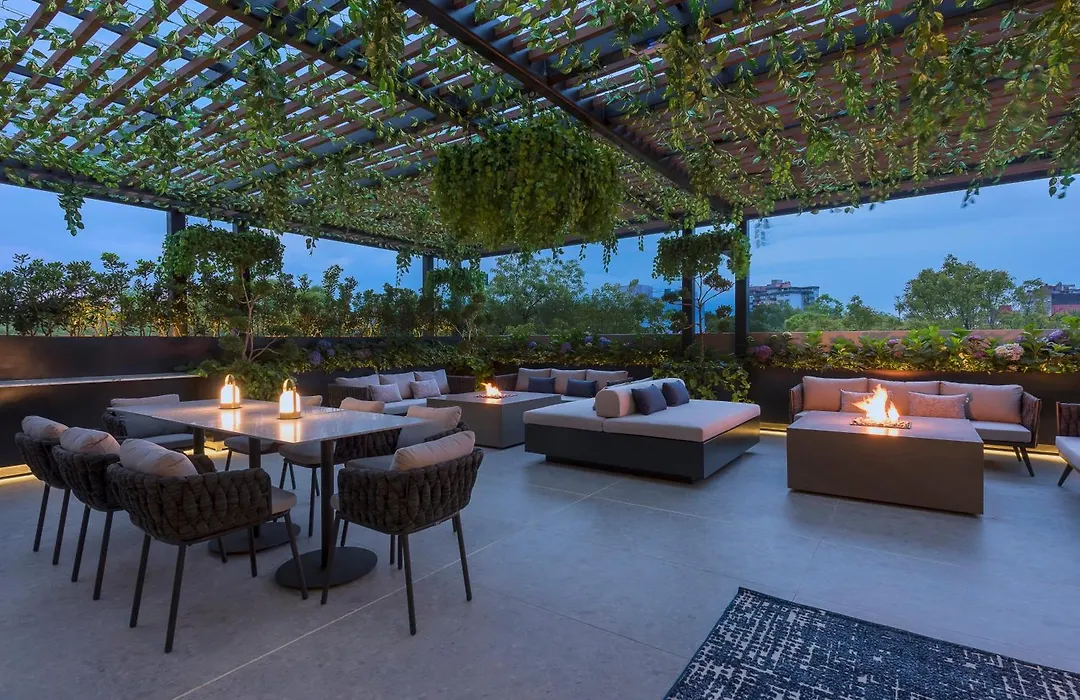 The Amsterdam By Viadora-1