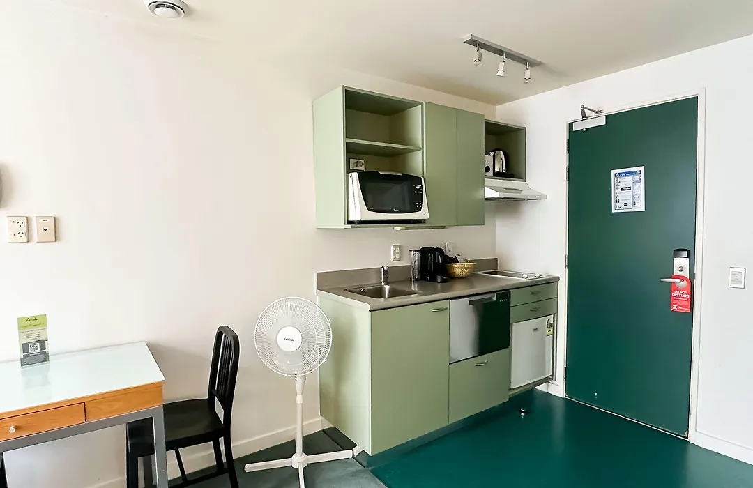 Astelia Apartment Hotel-1