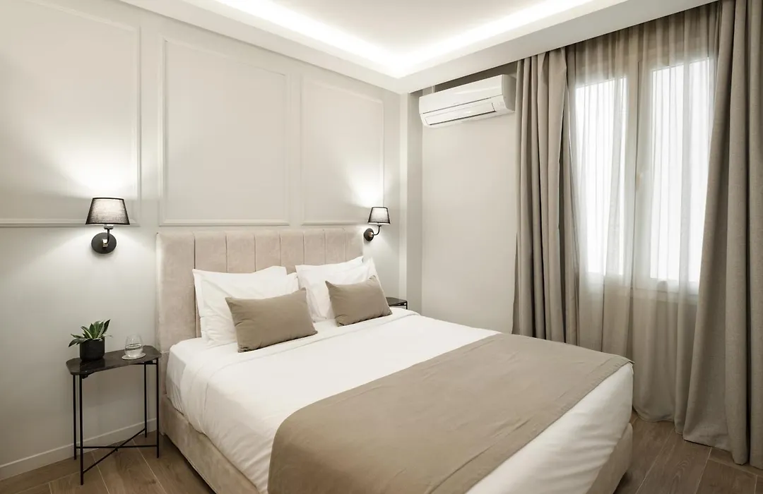 ASTIKON Xenofontos Suites-1