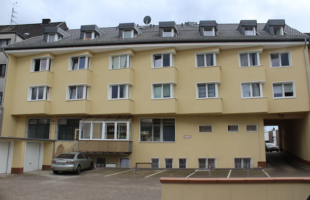 Lipp Apartments-1