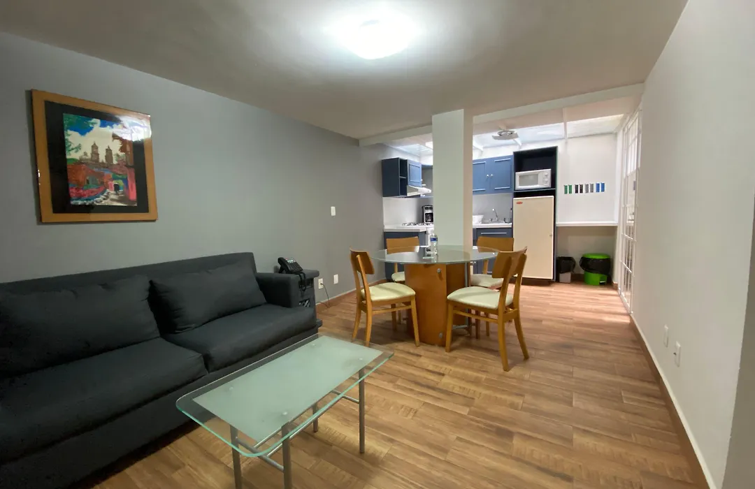 Grupo Kings Suites - Bosques de Duraznos 78-1