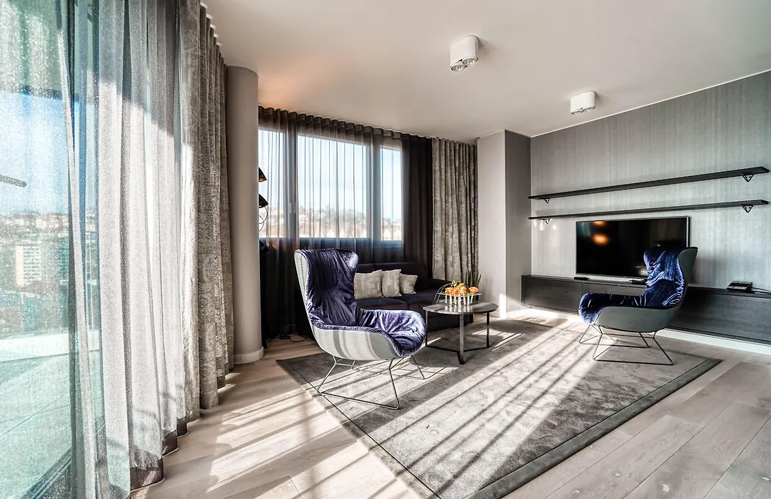 Cloud No7 Apartments - The Original-1