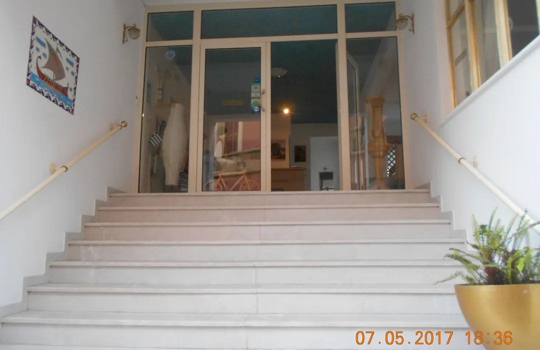 Florida Hotel & Apartments - Adults Only-1