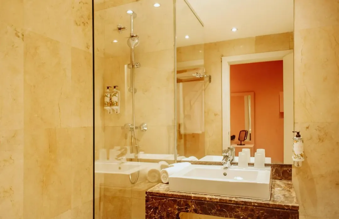 Topazio Vibe Beach Hotel&Apartments-1