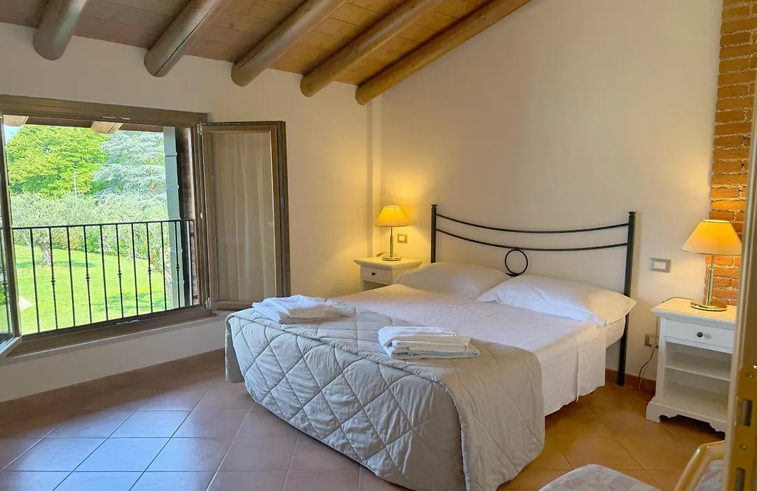 Residence Borgo Mondragon-1