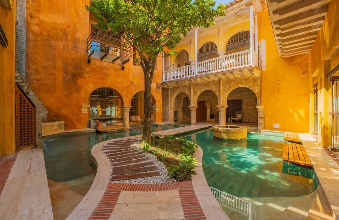 Casa Carolina Luxury Wellness Hotel-1