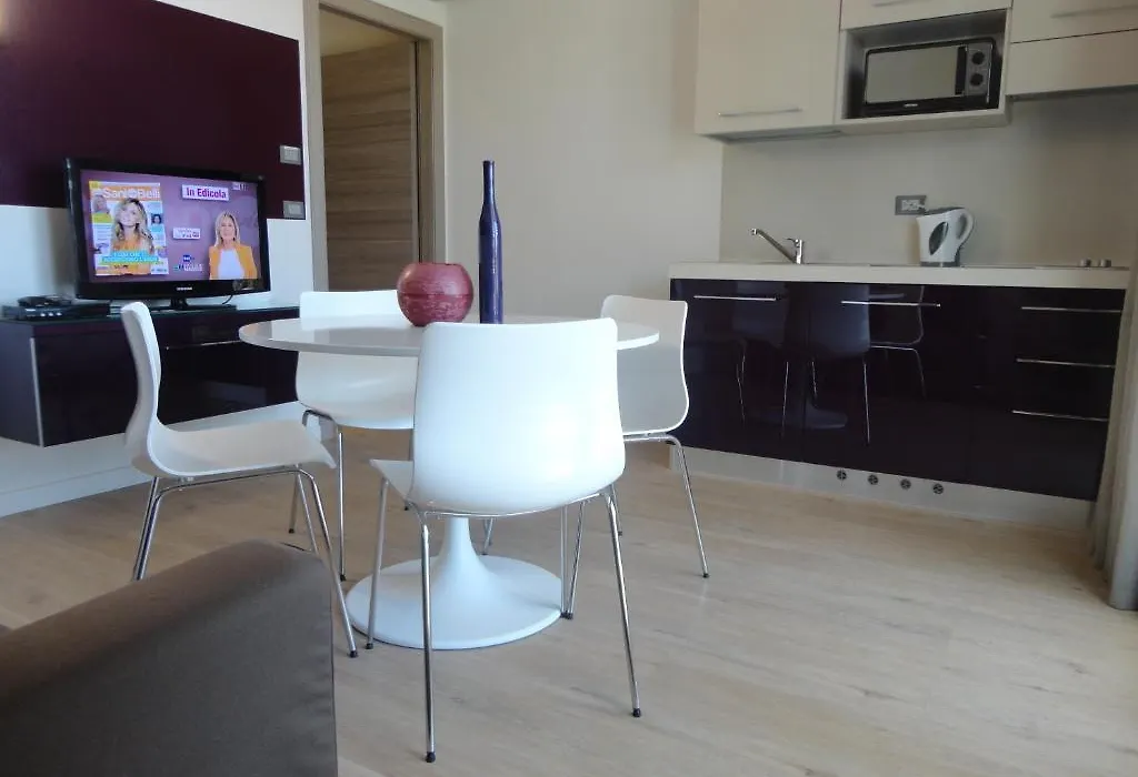 Bio Suites Pacinotti-1