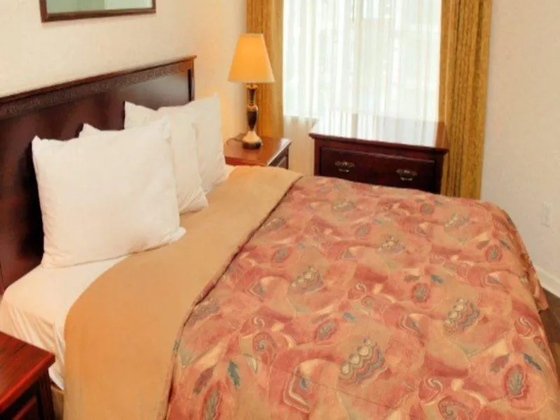 Robson Suites-1