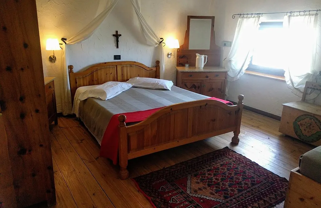 Sembenini Palace-1