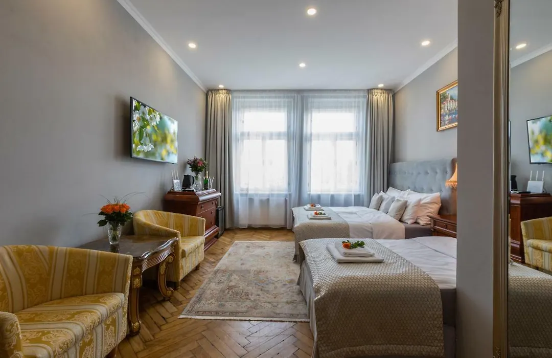 Slabur Residence-1