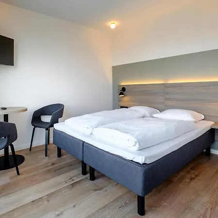 Go Hotel City Apartments-2