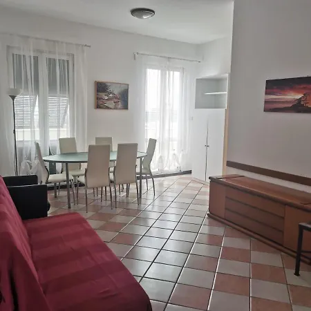 Residence La Lanterna-3