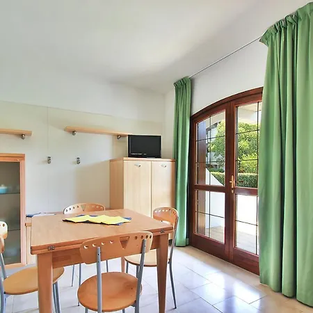 Aparthotel Ponza-3