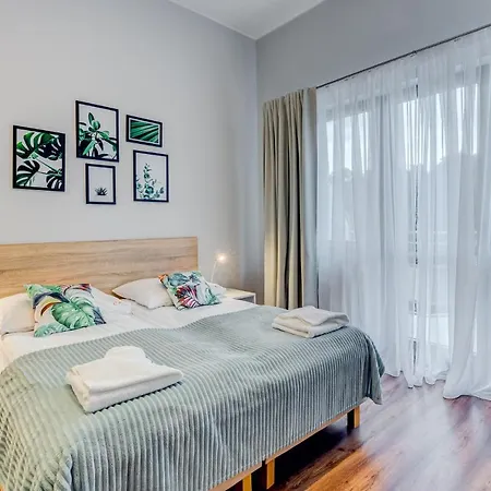 Apartamenty Zdrojowa-3