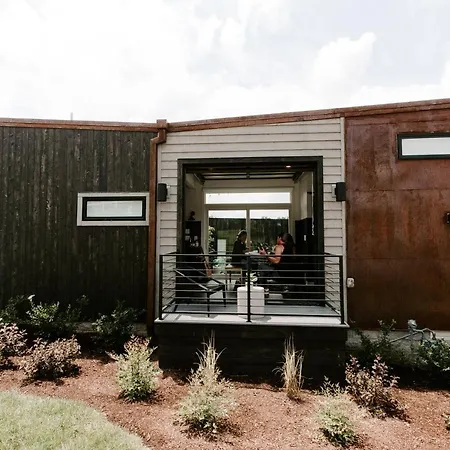 Ironwood Grove, Tiny House Hotel-2