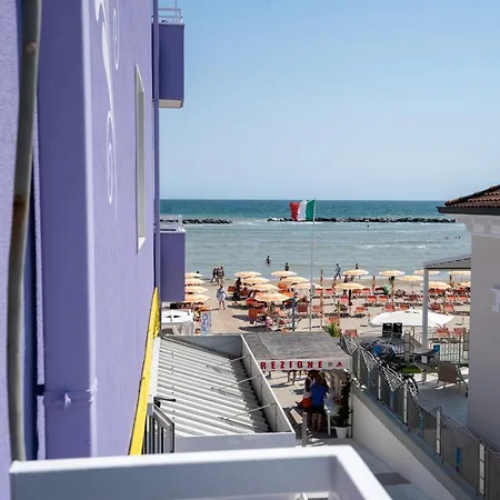 Beach Suite Hotel-2