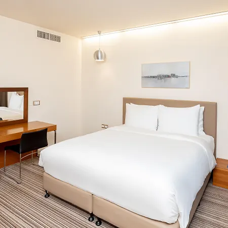 Radisson Blu Residence, Dubai Marina-2