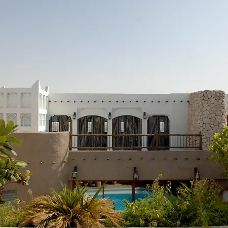 Al Liwan Suites-3
