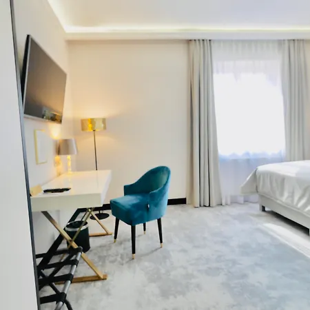 Szewska 22 Boutique-3