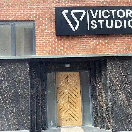 Victoria Studios-3