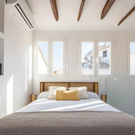 Arabica Suites - Lujosos Apartamentos con Chimenea en Granada - Centro-3