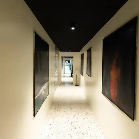 Pepper Suite-2