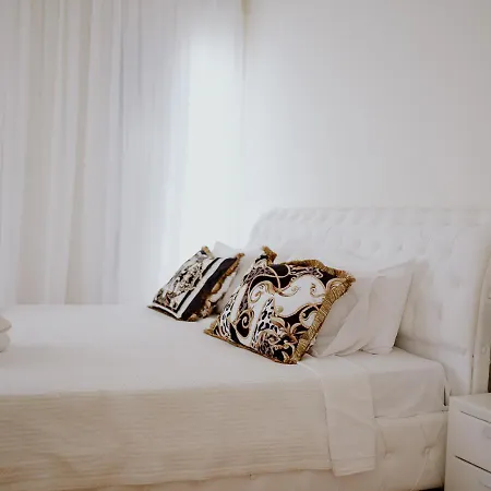 Roh Suites-2