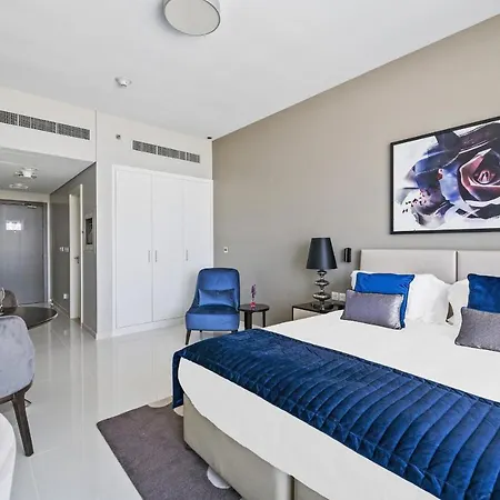 Vayk - Chic Hotel-Style Studio In Damac Hills-3