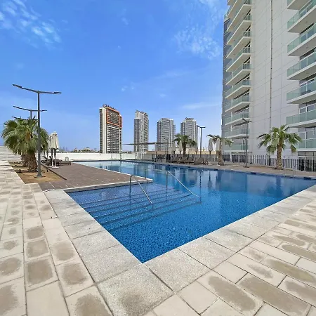 Vayk - Chic Hotel-Style Studio In Damac Hills-2