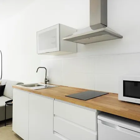 Blanq Marina Suites-3