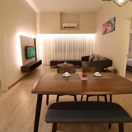 Crown Regency Serviced Suites-3