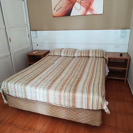 Gonzaga Flat-2