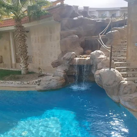 Royal Beach Resort-3