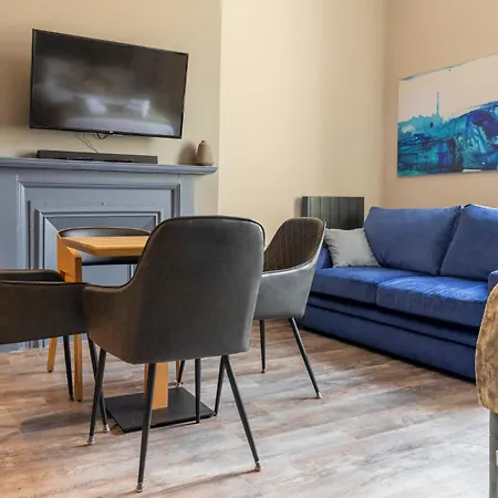 Mono Suites New Town-3