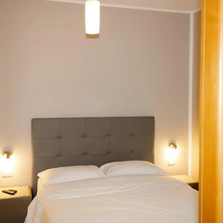 Residence Marittimo Riccione-3